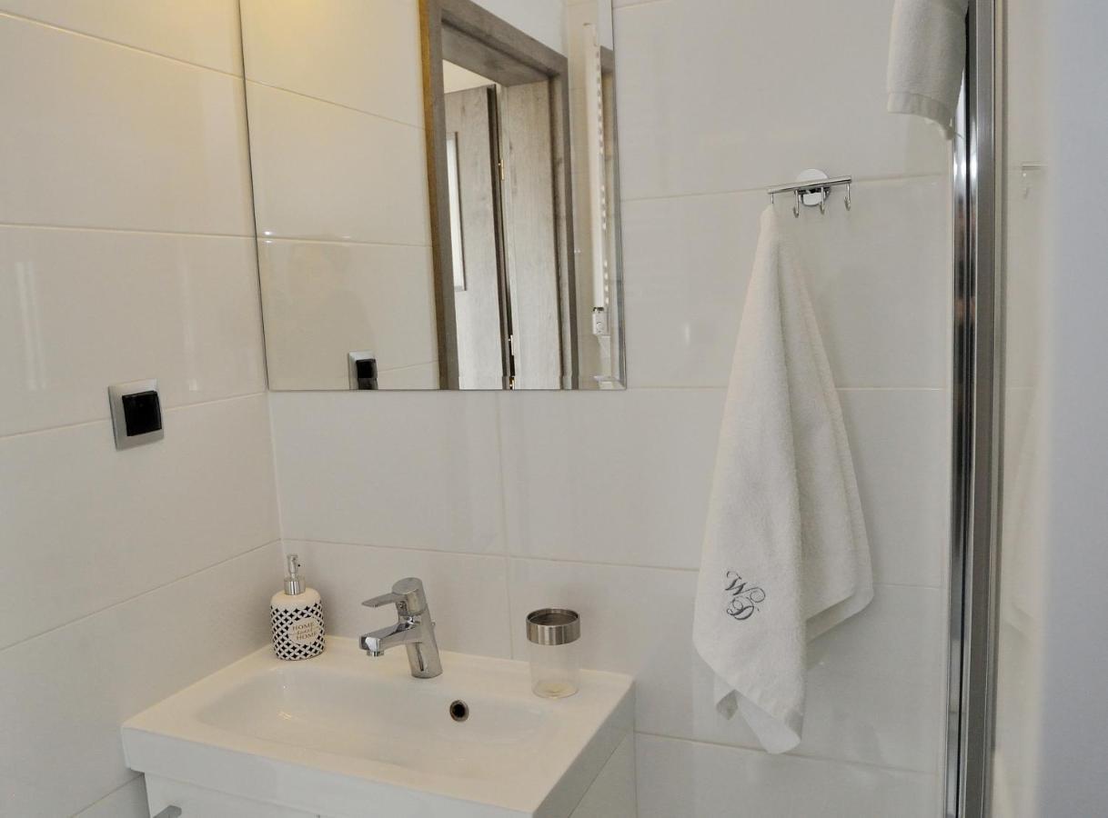 Willa Dobrylko II -Apartamenty レバ 部屋 写真